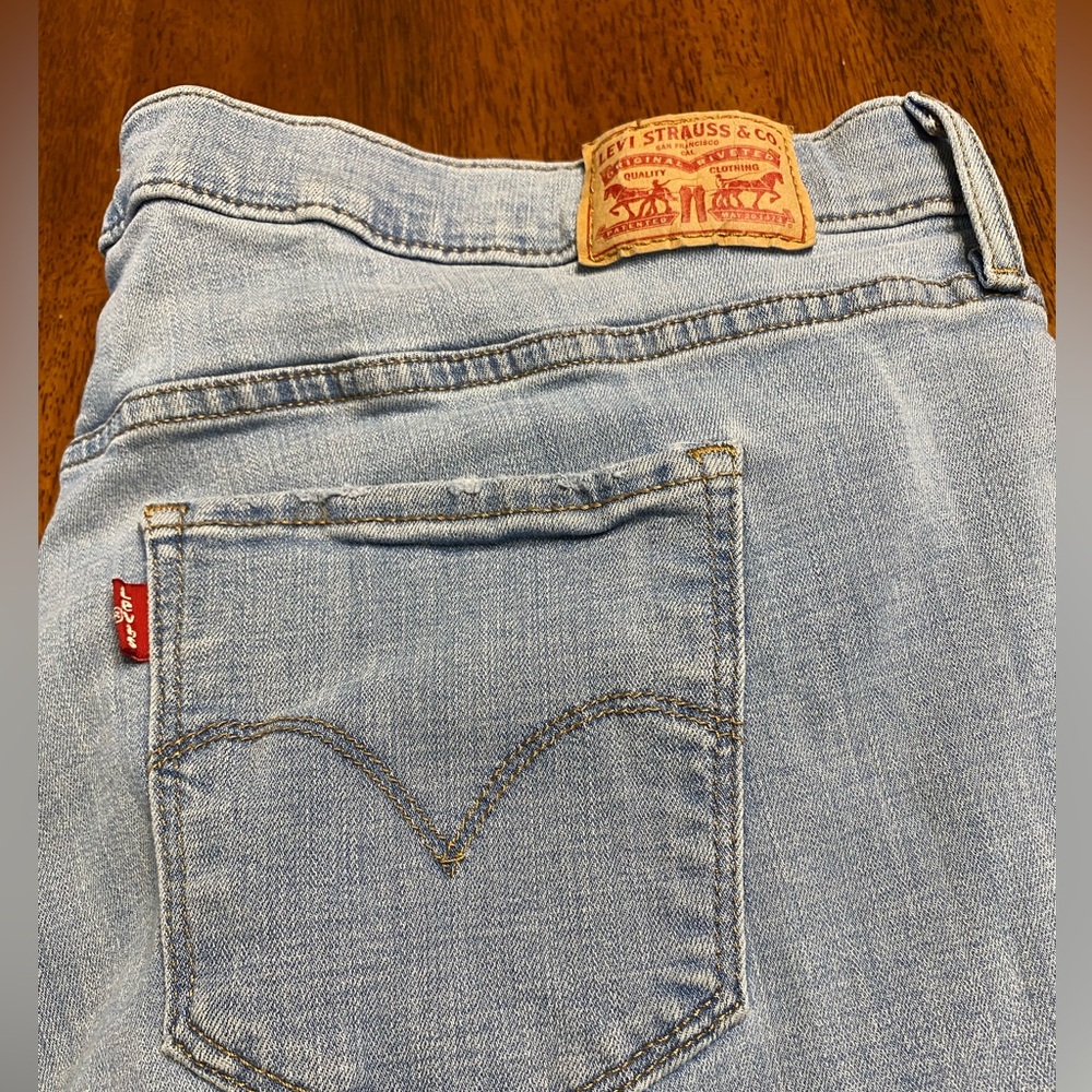Levi’s 721 high-rise skinny distressed jeans. Size 22W ￼ - Picture 11 of 12